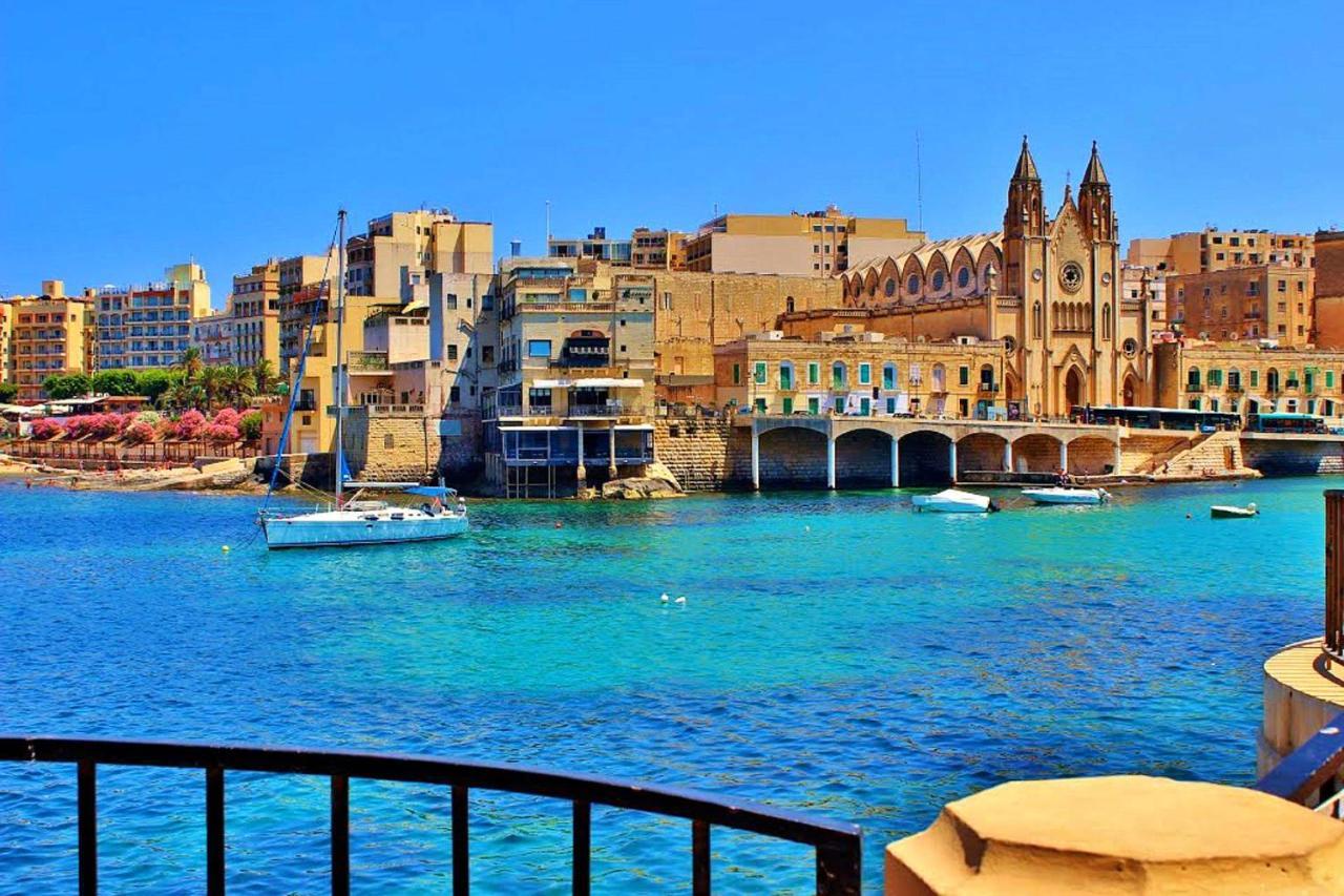 Prime Location Apartment With Side Seaviews Sliema Exterior foto